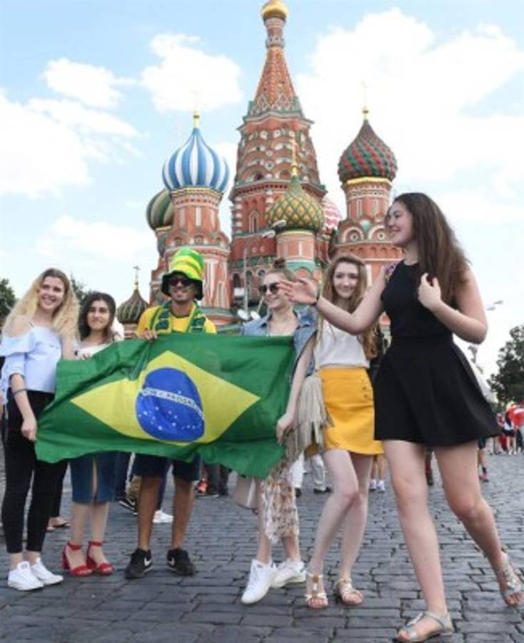 FOTOS: Así festejaron las garotas de Brasil el triunfo sobre Costa Rica en Rusia