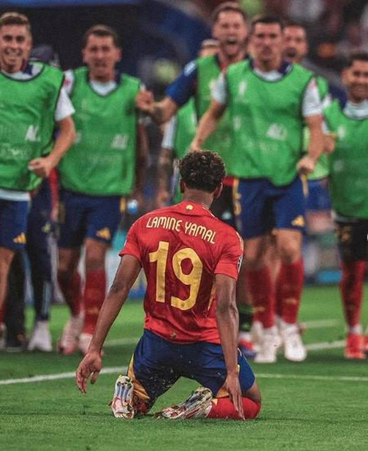 Cristiano Ronaldo Jr y Lamine Yamal, las fotos inesperadas de ambos jugando y de vacaciones; comparan su físico y es viral