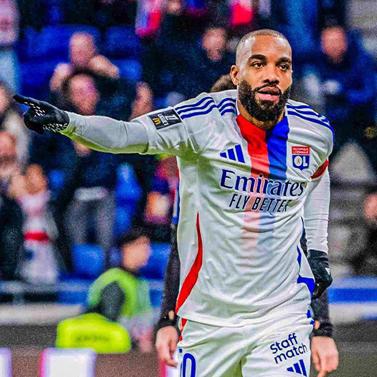 Cristiano Ronaldo pide fichaje de La Liga, Barcelona quiere que regrese tras echarlo y Luis Enrique recibe agradable noticia