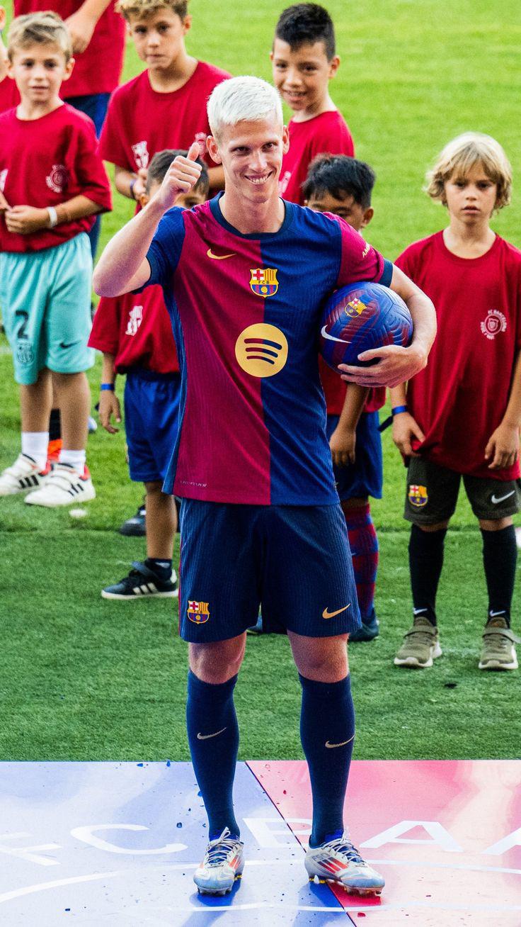 Los descartes de Hansi Flick, acuerdo del Barcelona con crack, bombazo de James y la inminente baja en Real Madrid