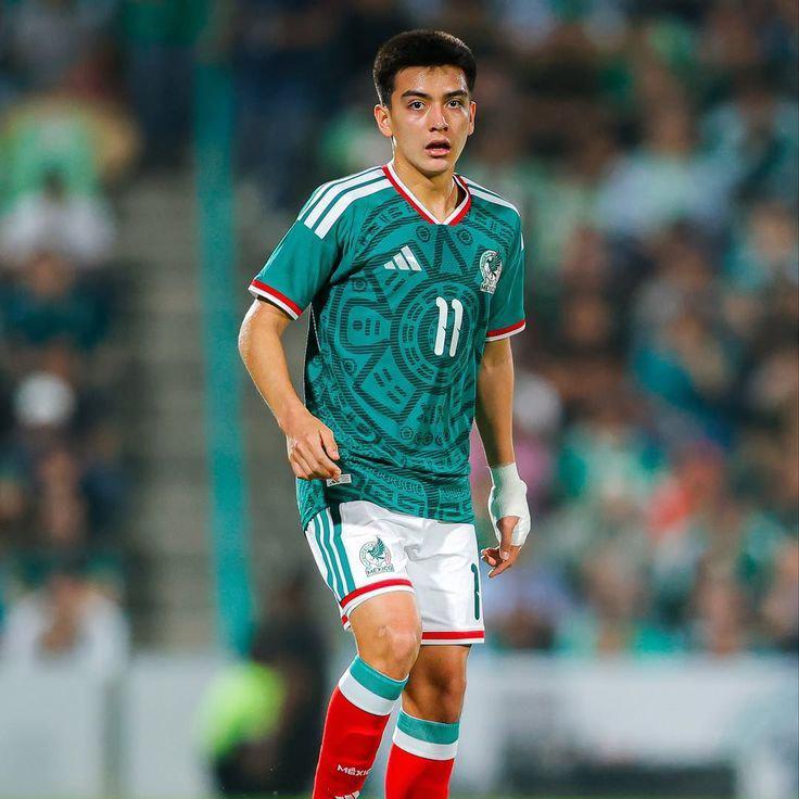 Gilberto Mora brilla con México y despierta el interés de dos gigantes de Europa