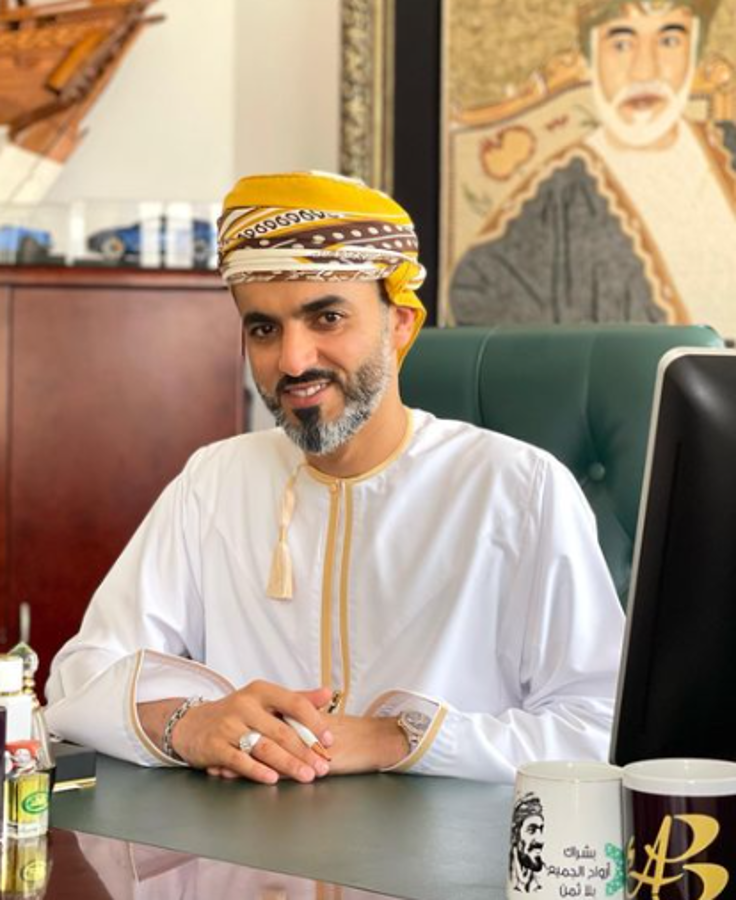 Este es el abogado que le hizo un ofertón a Messi por el bisht que recibió del Emir de Qatar y revela para qué lo necesita