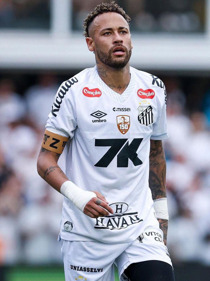 El reprochable motivo por el que Neymar le dio una cachetada al hijo de Robinho y la decisión del Santos antes del Mundial