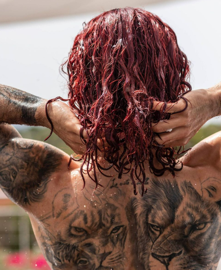 Cucurella cumplió su promesa tras ganar la Eurocopa con España y todos hablan de lo mismo: los memes no perdonan