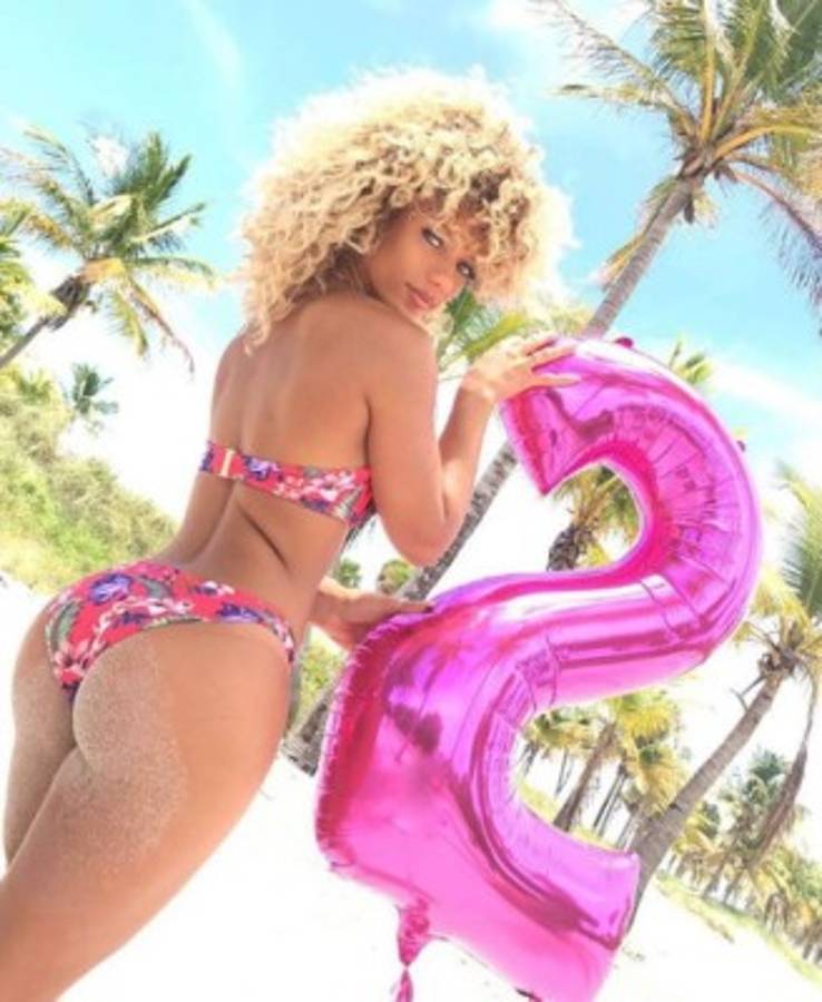 Jenna Frumes, la bella 'gringa' que sufrió infidelidad de jugador del Manchester United