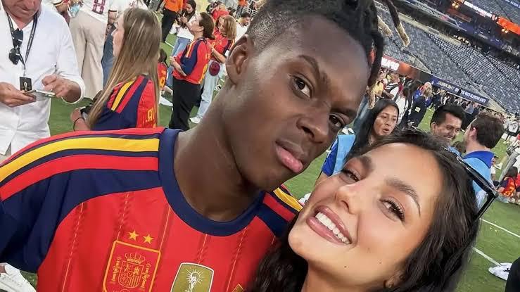 Polémica ruptura: fue captado con otras mujeres tras ganar el Mundial y su novia lo deja