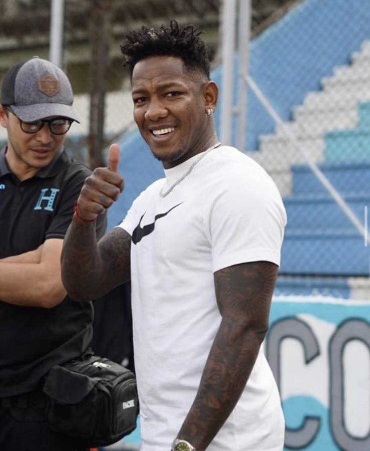 Tomó nueva decisión en redes: Así presume Romell Quioto sus vacaciones tras ser separado de la Selección