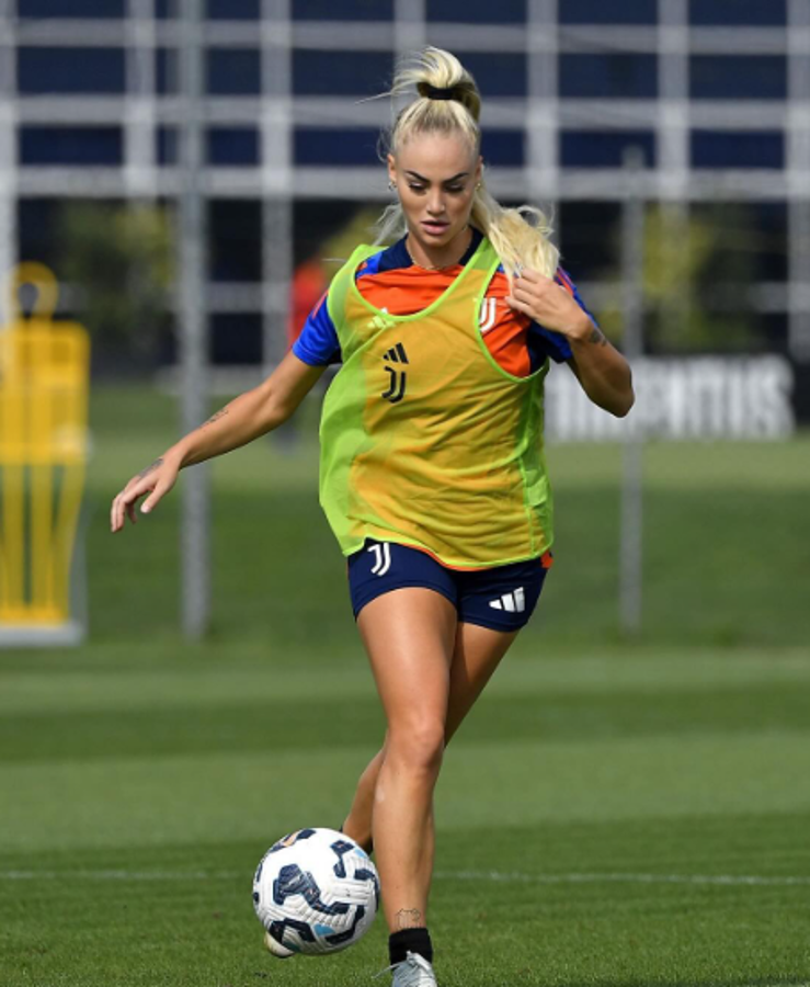 Alisha Lehmann se queja por la diferencia salarial con su novio: “Hacemos lo mismo y le pagan 100 veces más que a mí”