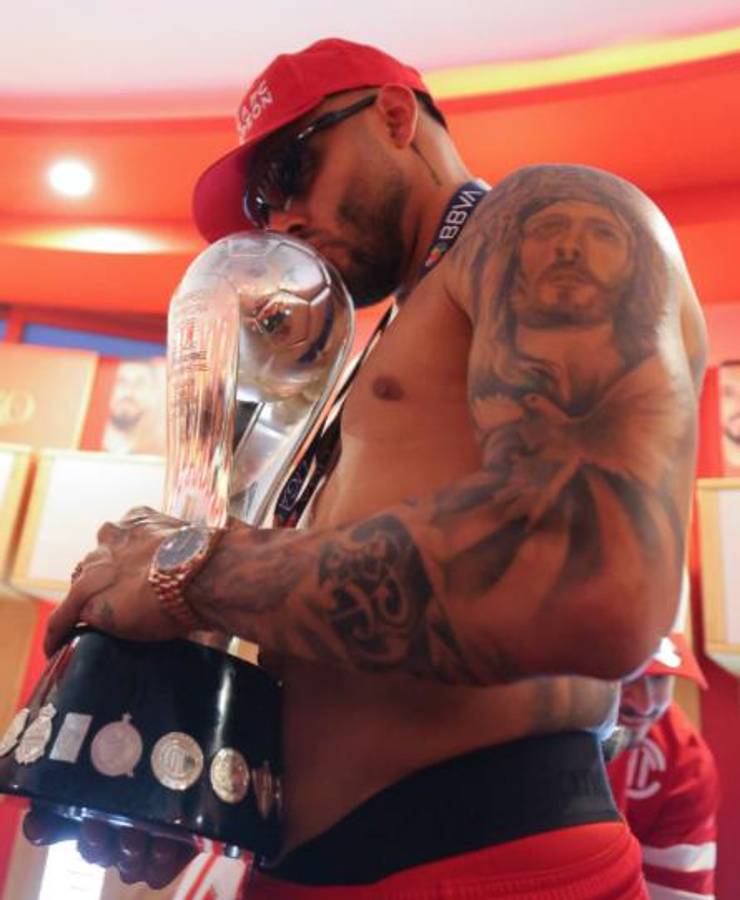 Agresión a Gignac en la final, fiesta del Toluca por la 12 y las lágrimas del 'Turco' Mohamed