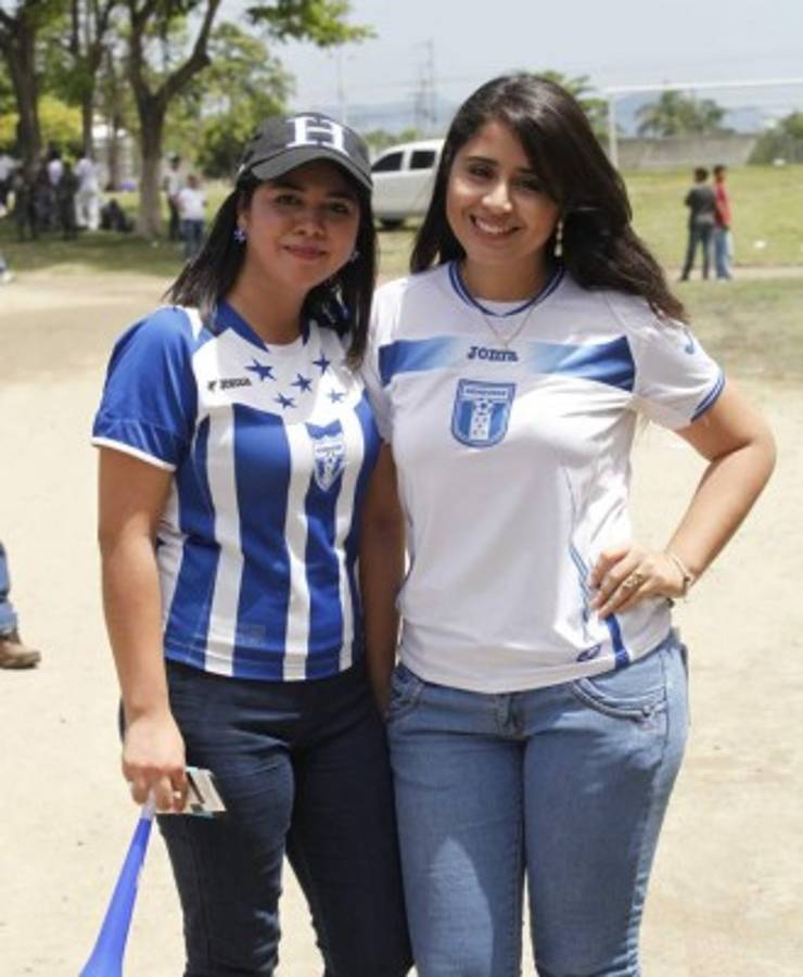 FOTOS: Así está el ambiente para el juego Honduras-Canadá en el estadio Olímpico