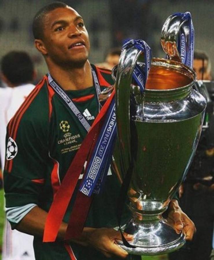 TOP: Nueve figuras que levantaron la Libertadores y la Champions League