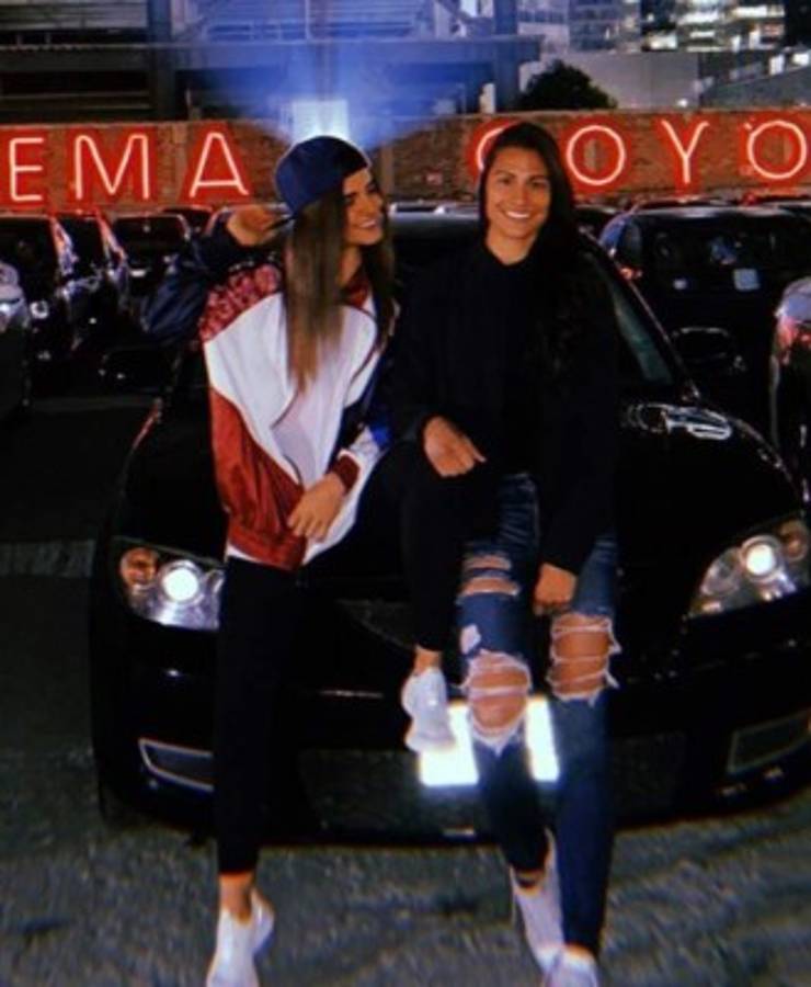 Jugadoras del Club América sorprenden al anunciar públicamente su relación amorosa