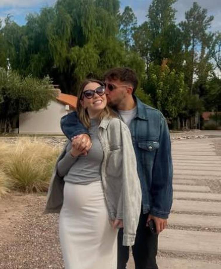 La historia de amor de Agustín Auzmendi con Cecilia García: así lo flechó la hondureña y hoy recibieron el mejor regalo de sus vidas