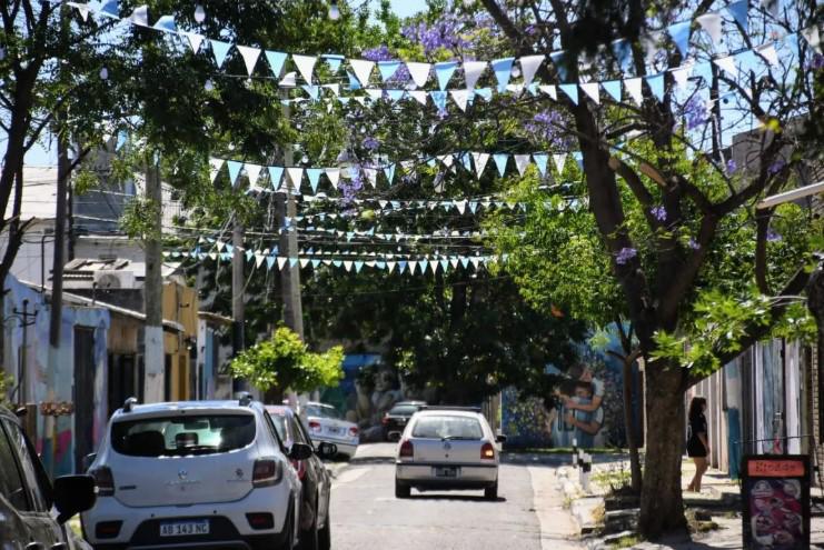 Así está la casa y el humilde barrio donde creció Messi en Rosario
