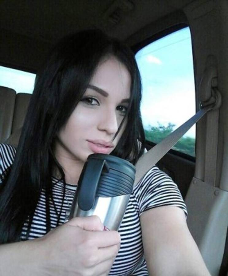 Gaby Martínez, la belleza hondureña que mañana estará alentando a la H