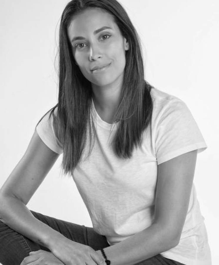 Alejada de las cámaras: la “desconocida” esposa de Gignac que se ganó el cariño de México por su labor