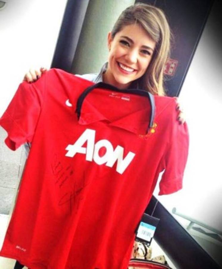 ¡Afortunado! Las conquistas del delantero mexicano Chicharito Hernández