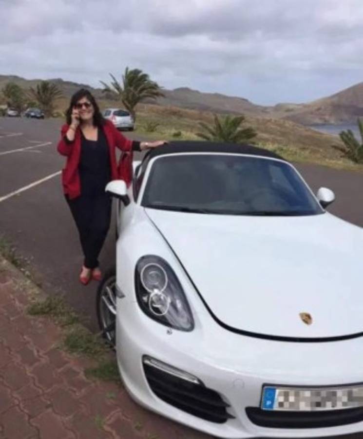 Mansión de $2.5 millones y un Ferrari: La vida de lujos de la mamá de Cristiano Ronaldo