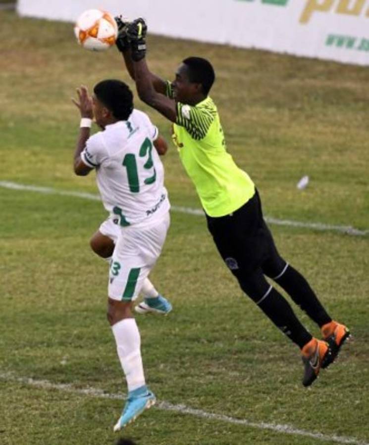 ¡Cambio de planes! El 11 que usará Olimpia ante Motagua tras cancelarse la Champions
