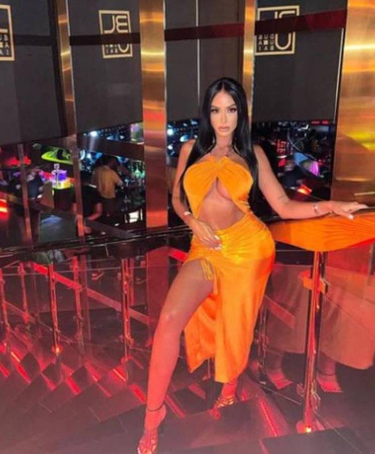 El motivo por el que explosiva esposa de ex jugador del Real Madrid estará en Honduras: “Vengo a ganar”