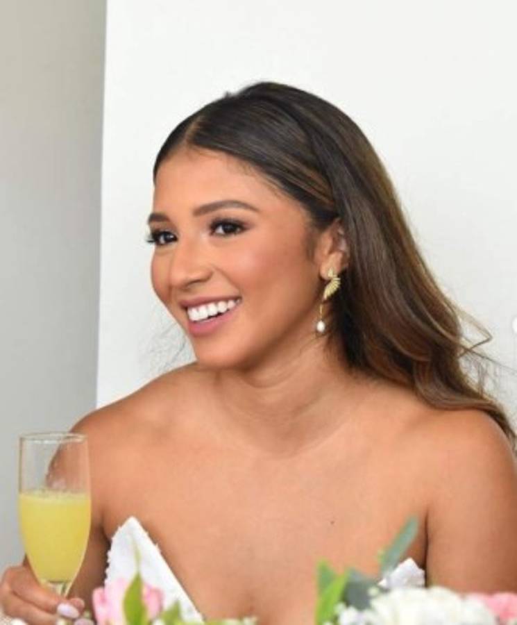 Mauricio Dubón: las fotografías imperdibles de una boda eclesiástica junto al 'jonrón' de su vida