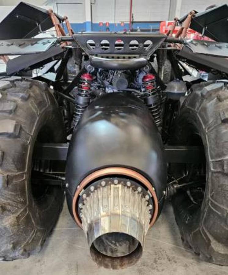 Neymar compró el Batimóvil, pero no puede usarlo: tres años en construirse y la millonada que pagó por su nuevo capricho