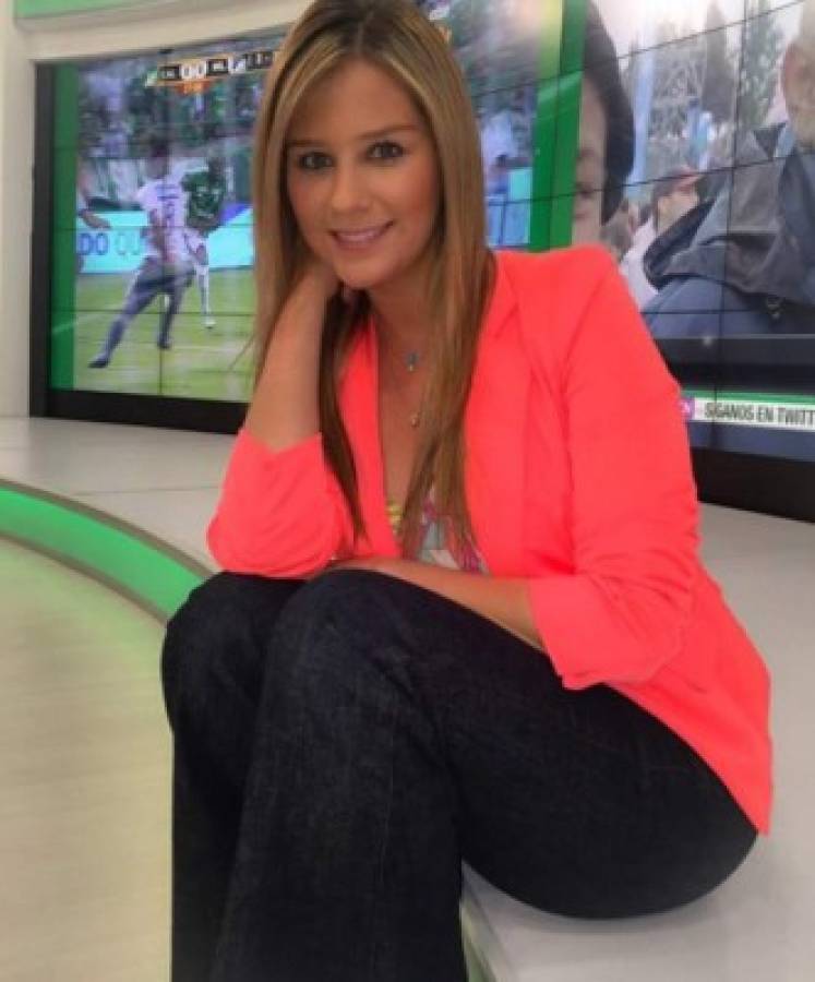 Andrea Guerrero, la bella periodista que se emocionó al entrevistar a James Rodríguez