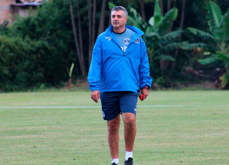 Así fue el primer entrenamiento de Diego Vázquez en su vuelta a Motagua; charla ¿y quién estuvo como su asistente?