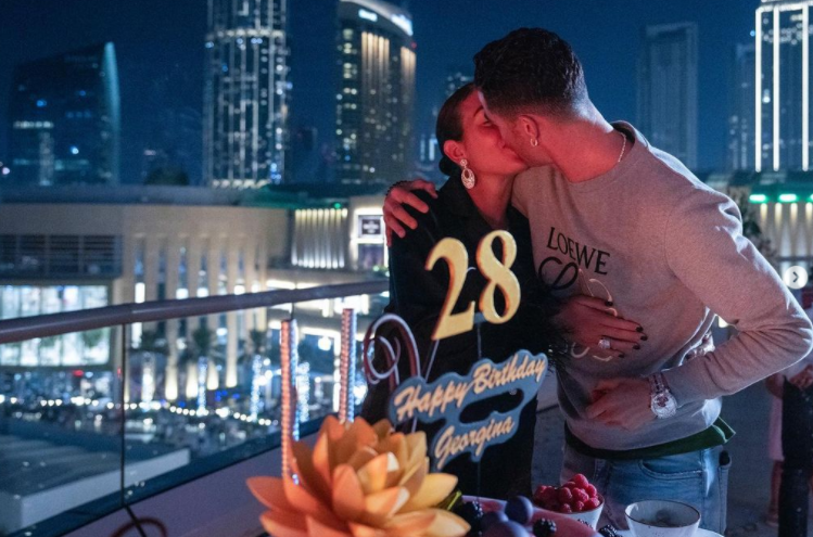 ¡Tiró la casa por la ventana! El excéntrico regalo de Cristiano Ronaldo a Georgina Rodríguez por su cumpleaños