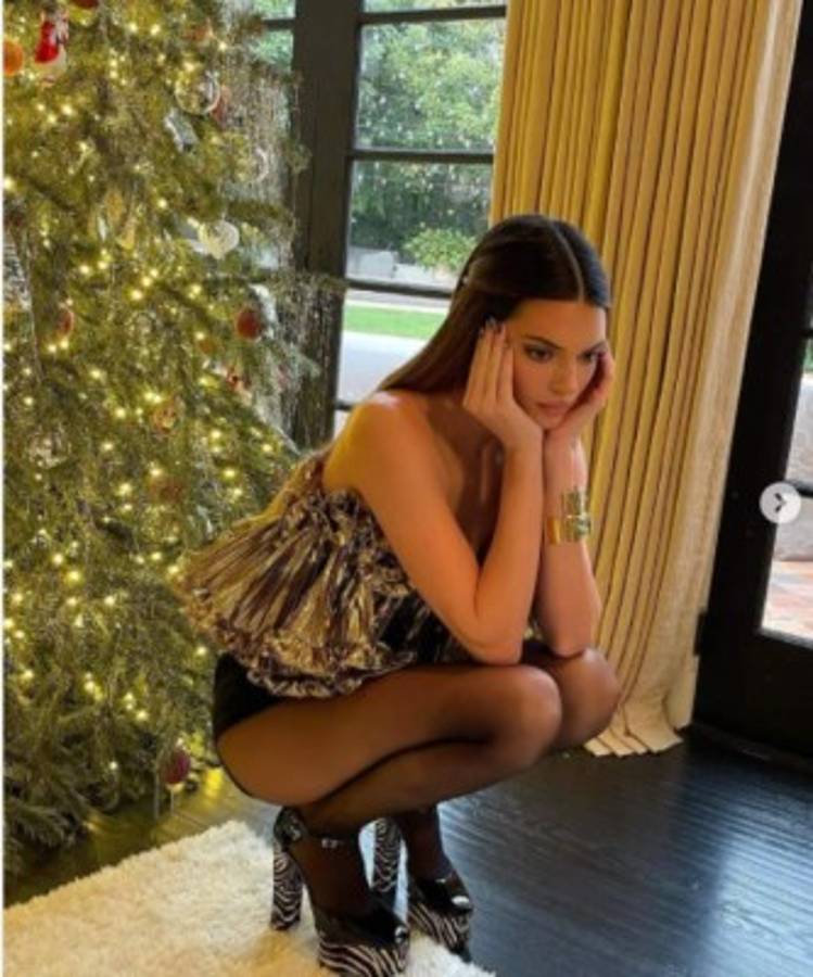 Desde Kim Kardashian hasta Jennifer López: Así fue la Navidad 2020 de los famosos