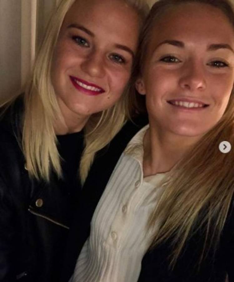 La increíble historia del beso que se hizo viral en el Mundial femenino 2019