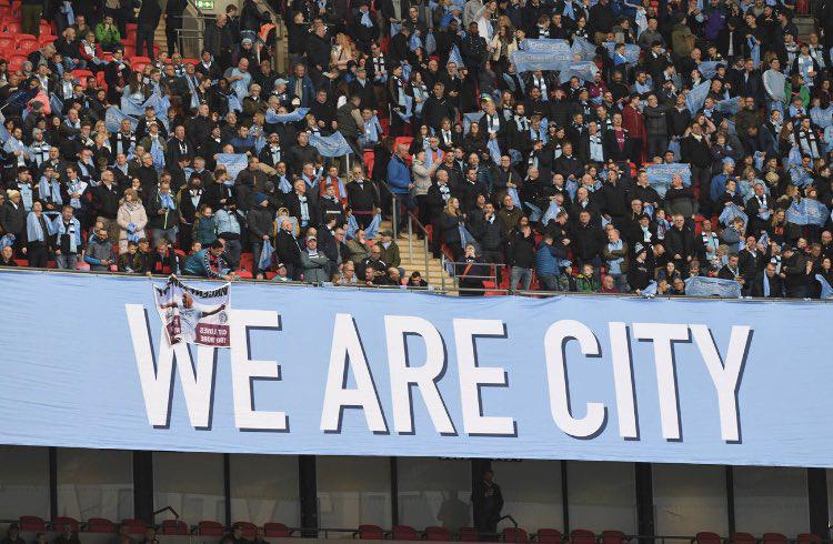 Brutal recibimiento al Manchester City y el enigmático mensaje de Vinicius antes de disputarse el pase a la final