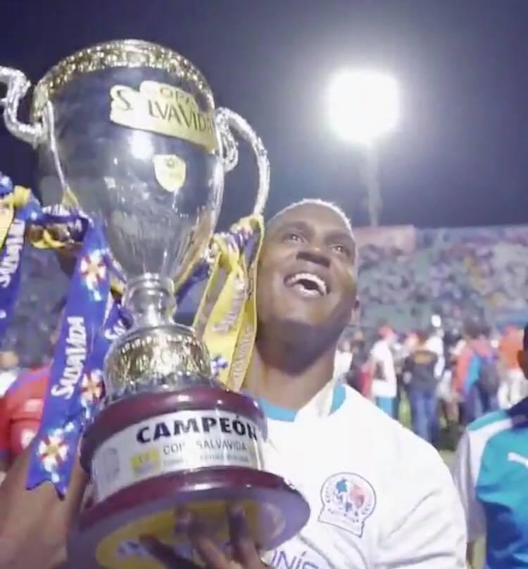 Tres alcanzaron puestos de leyenda: así quedó la nueva lista de jugadores con más títulos en Olimpia tras ganar la ‘36’