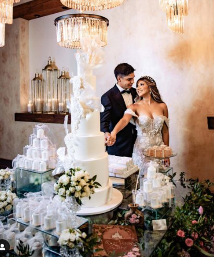 Nancy Herrera, la mujer que acompaña a Mauricio Dubón desde abajo hasta hacer historia en la Serie Mundial de Béisbol