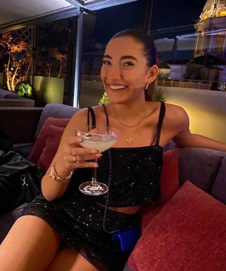 Se casó la hija del técnico más polémico del mundo: triunfa como empresaria y es una belleza