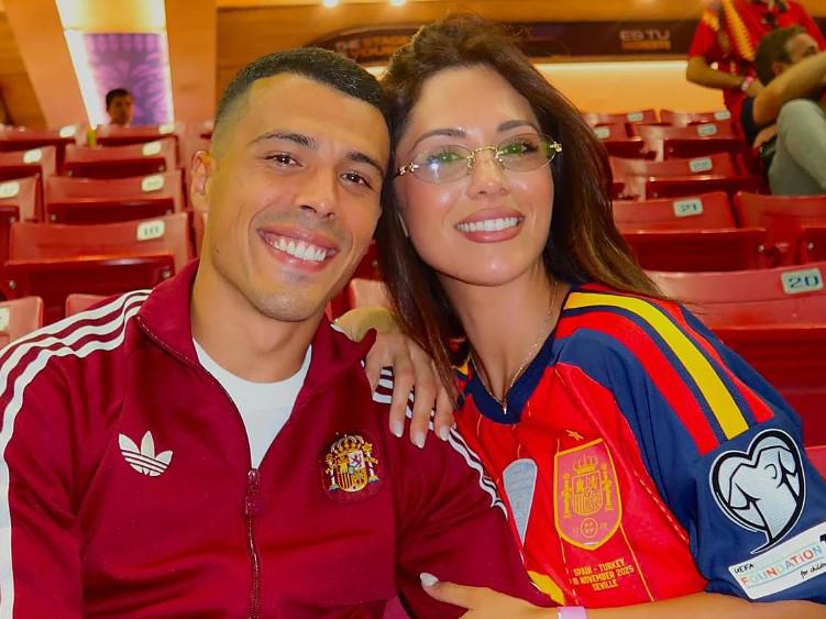 El lado sexi de la final: las novias de los jugadores de España y Argentina