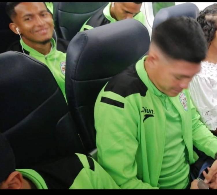 Así vivió el Chelito Martínez su primera experiencia en avión y el conmovedor reencuentro con su hermana en Estados Unidos