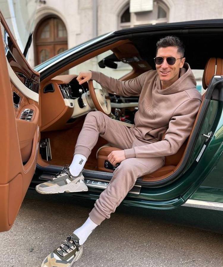 La vida de millonario de Lewandowski: Sus negocios, de cuánto es su fortuna y la mansión que tiene en España