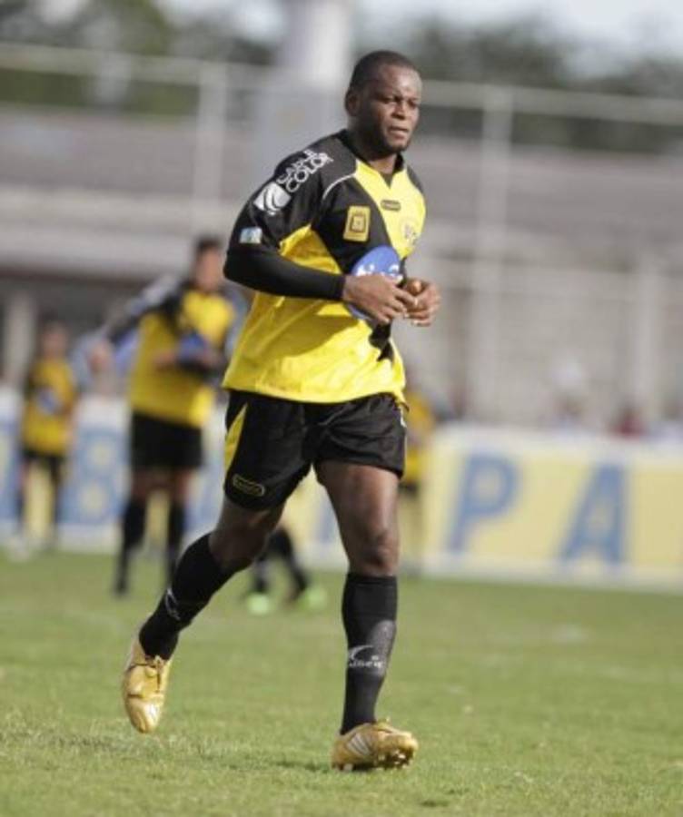 FOTO: La actualidad de Platense campeón del 2001