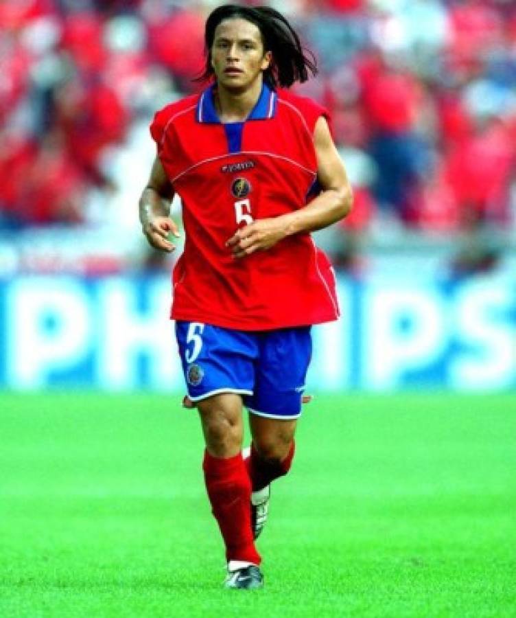 Un equipazo de viejos conocidos: IFFHS publicó el mejor 11 de la historia de la selección de Costa Rica