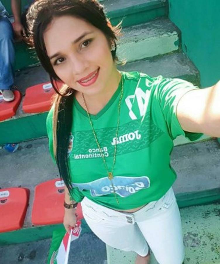 Rouse Fuentes, la explosiva aficionada de Marathón que festeja la novena