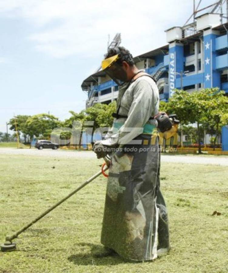 ¡BELLEZA! Así pulen el estadio Olímpico para el partido contra Estados Unidos