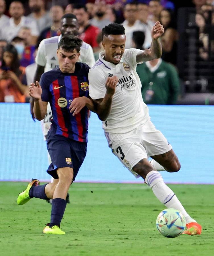 Salen a la luz los tremendos salarios de los jugadores del Barcelona: Sorpresa en el primer lugar y esto gana Lewandowski