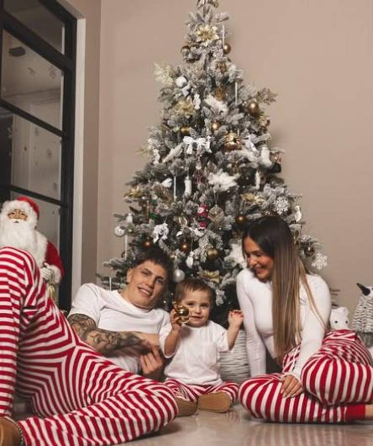 Así pasan la Navidad las grandes estrellas del fútbol: entrenando y el que se disfrazó de Papá Noel