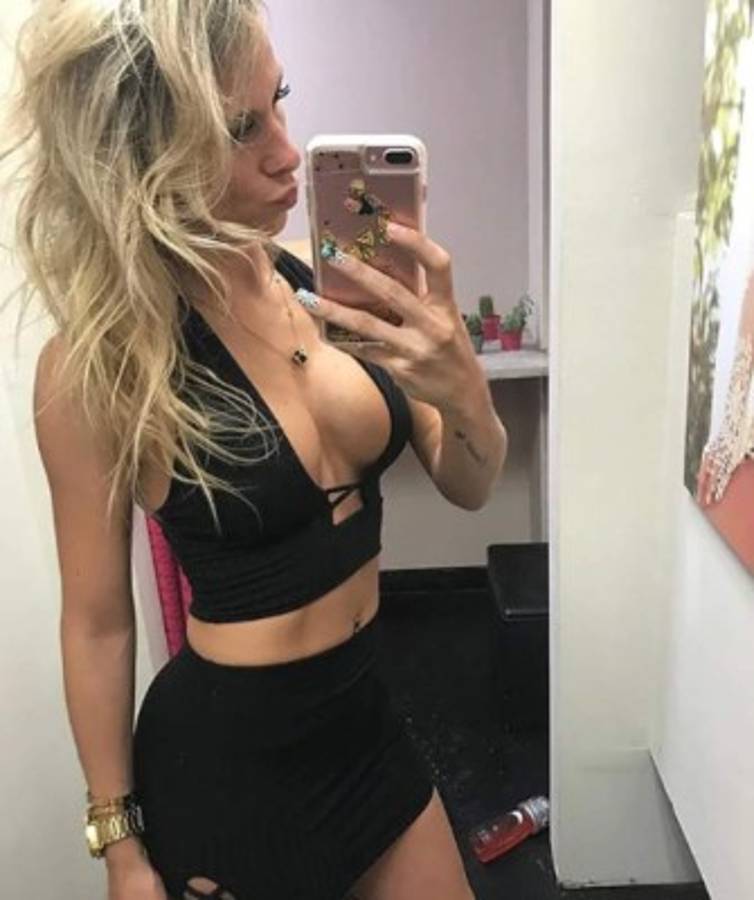 Fotos: Romina Ortega, la hermosa esposa del árbitro Néstor Pitana