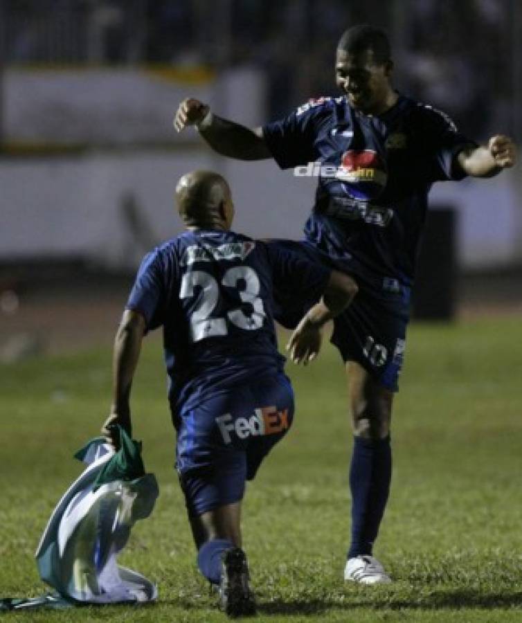 Las fotos que no habías visto de la final que le ganó Motagua a Saprissa en el Nacional