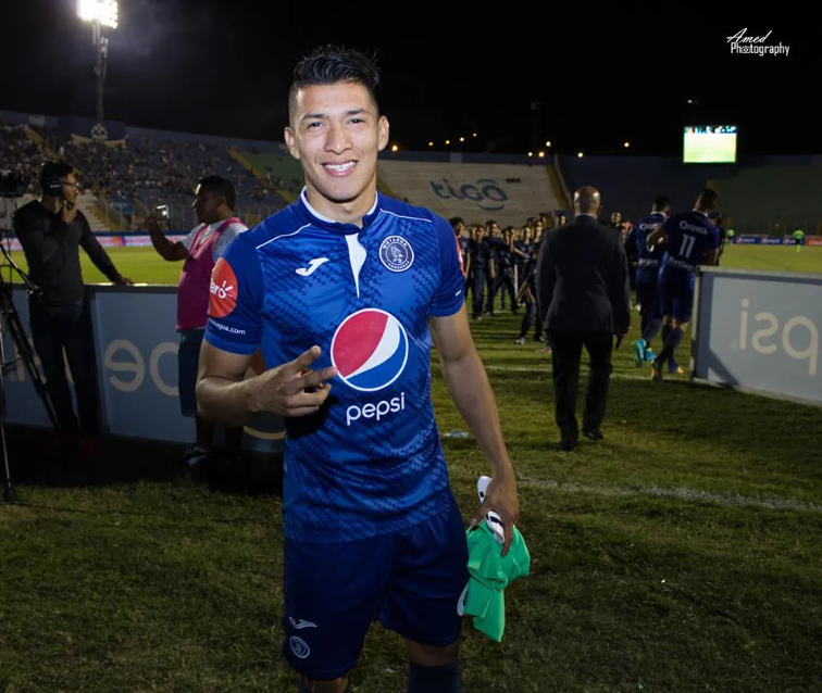 Dos ganaron todas las que jugaron: los 16 futbolistas de Olimpia y Motagua con más finales disputadas