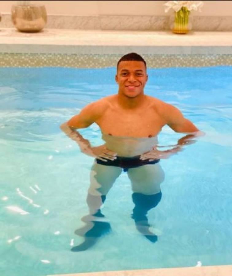 Mbappé, el chico de 21 años que lleva una vida millonaria: Su patrimonio, tiene chofer y su novia