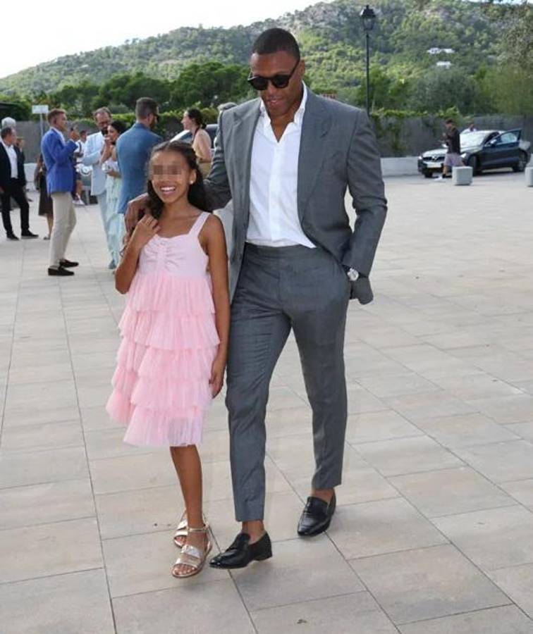 ¡Se casó por cuarta vez! Así fue la boda de Ronaldo con la sexy Celina Locks: el ex Real Madrid que fue invitado especial