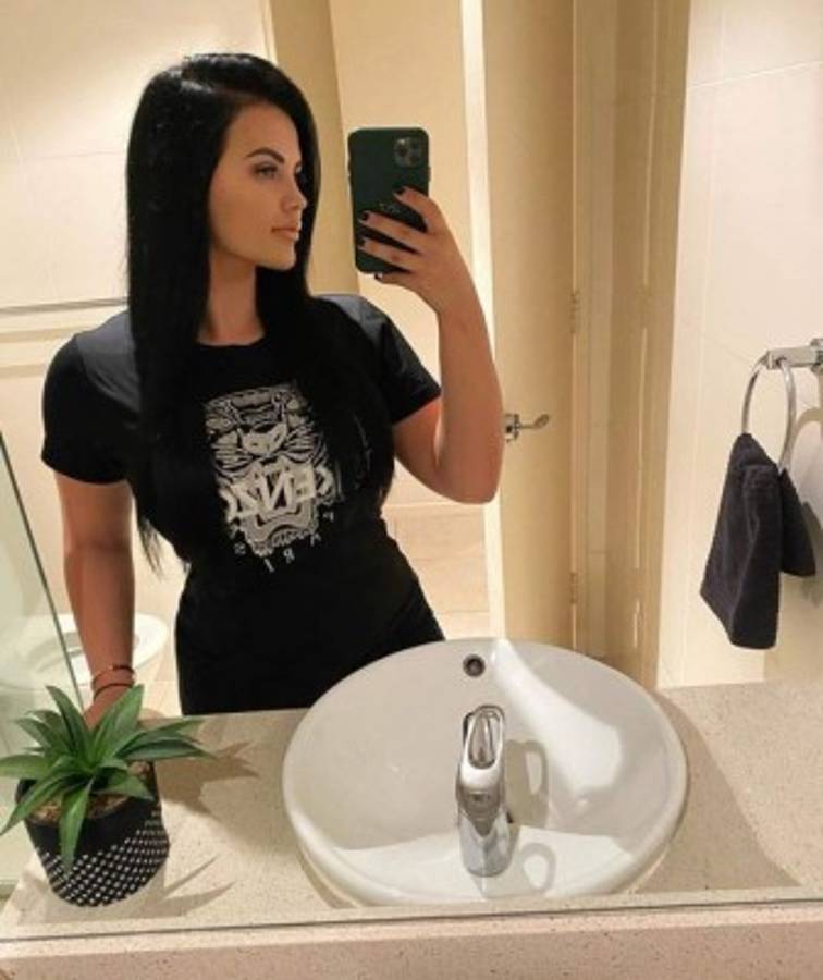 Renee Gracie, la chica australiana que dejó el automovilismo por incursionar en el cine para adultos